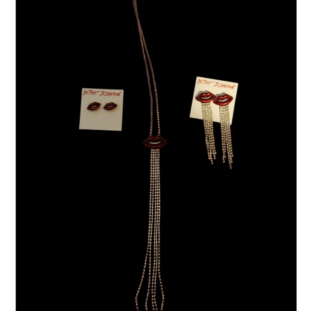 Elegant Lip Design Jewelry Set By Betsey ☆ Over A 130$ Value / FIRM